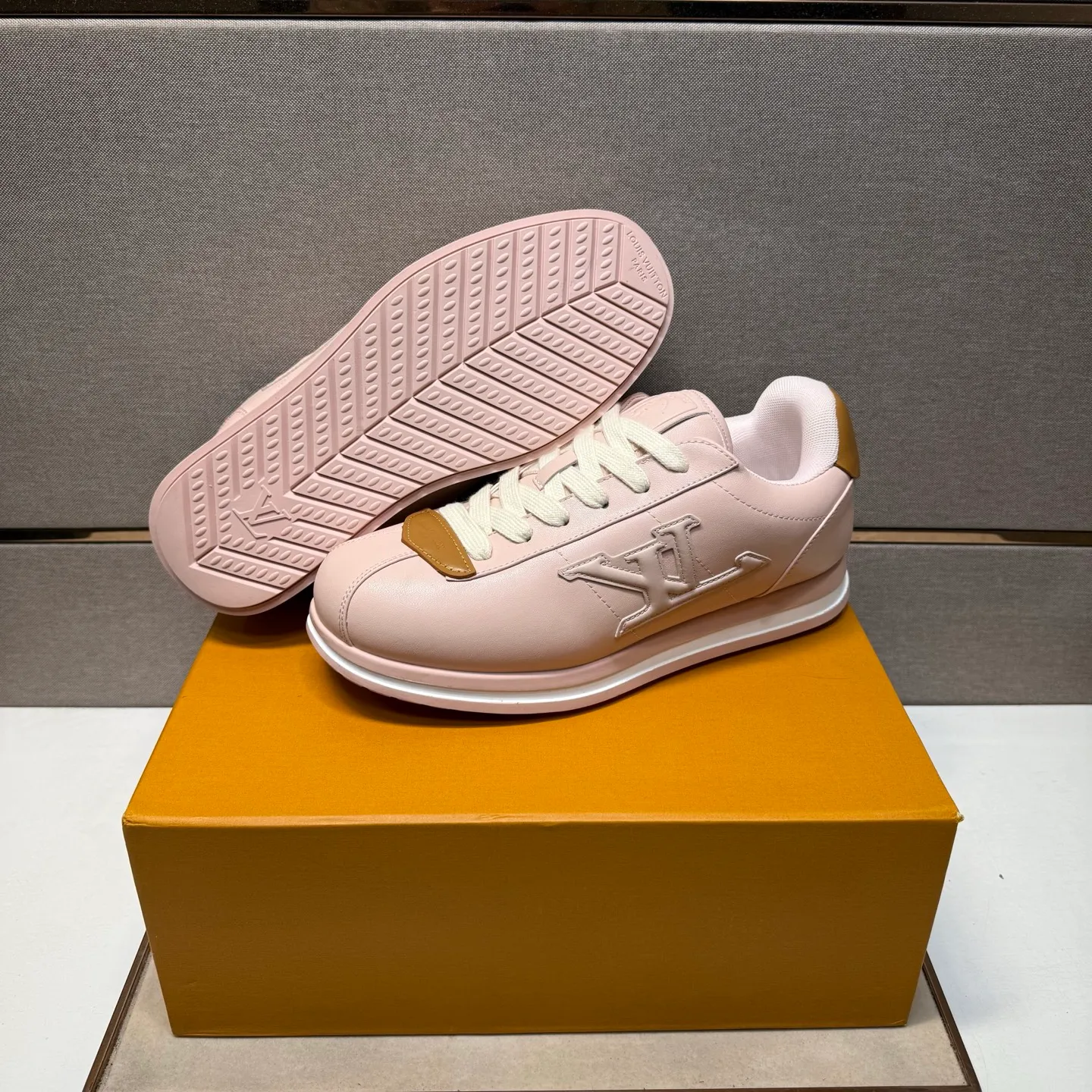 Men's men's shoes 💰pp560 [LV～] Men's casual shoes 2025z cabinet sales simultaneously 🔶Size: 38-44 #️⃣ 🔷5 colors🔜The upper is made of multi-material splicing➕Mesh lining, comfortable and breathable, sole: original comfortable and wear-resistant outsole, ⚠️real thing📱photographed🎬real thing is better📢📢📢